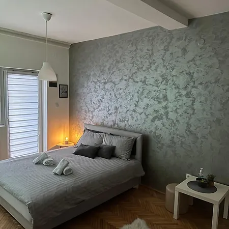 Loli Apartment *